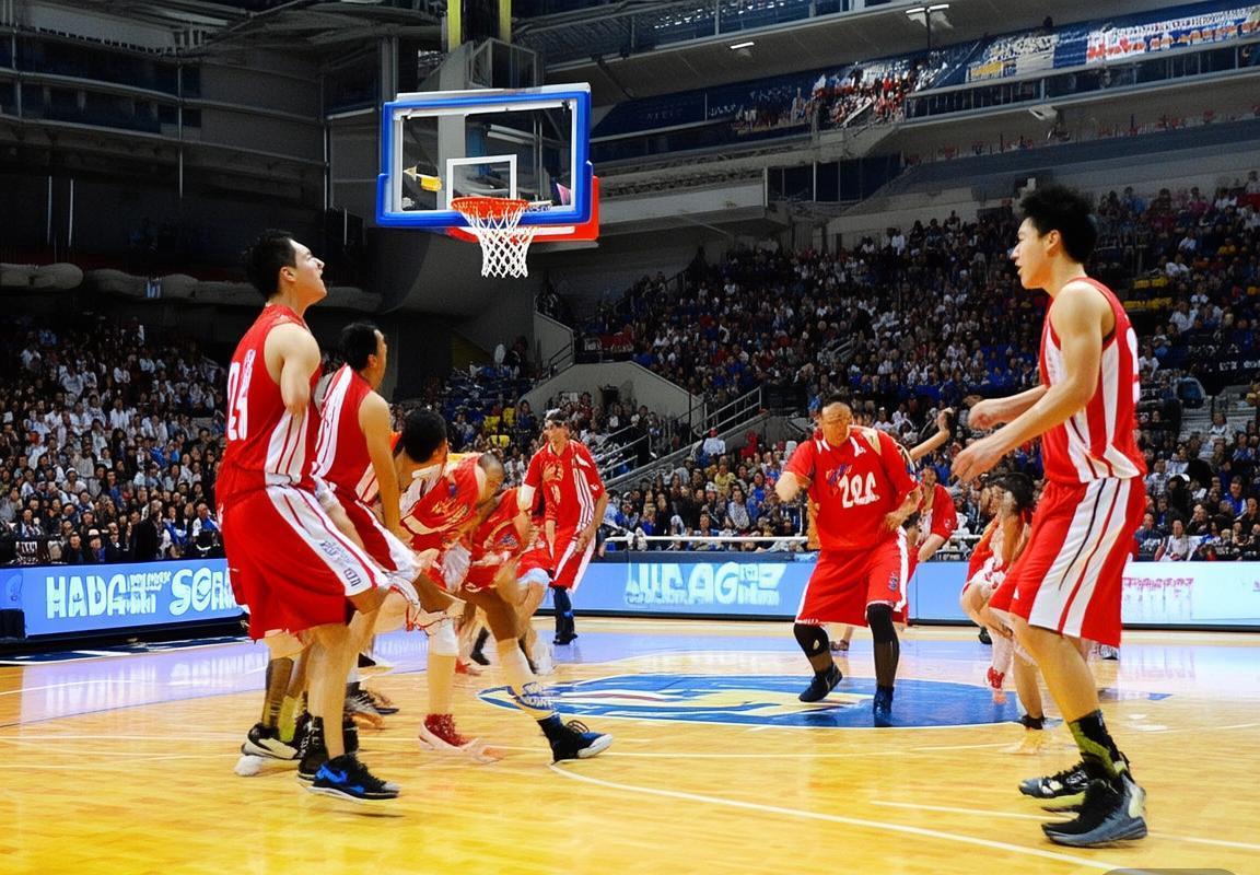 2002年中新男篮巅峰对决：篮球文化交流的浓墨重彩篇章(图3)